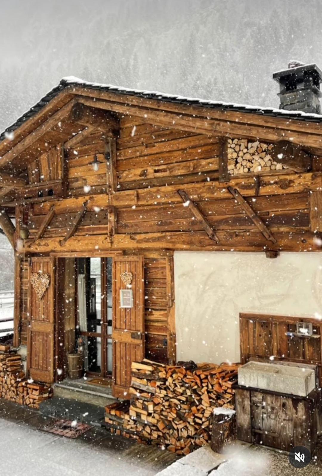 Bed And Breakfast Campo Base Карона Екстер'єр фото
